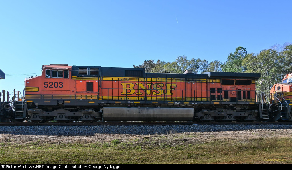 BNSF 5203